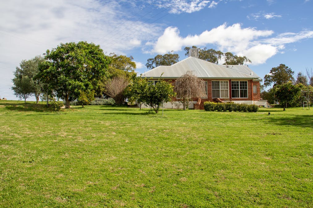 2034 Oxley Highway, Tamworth, NSW, 2340 - Image 10