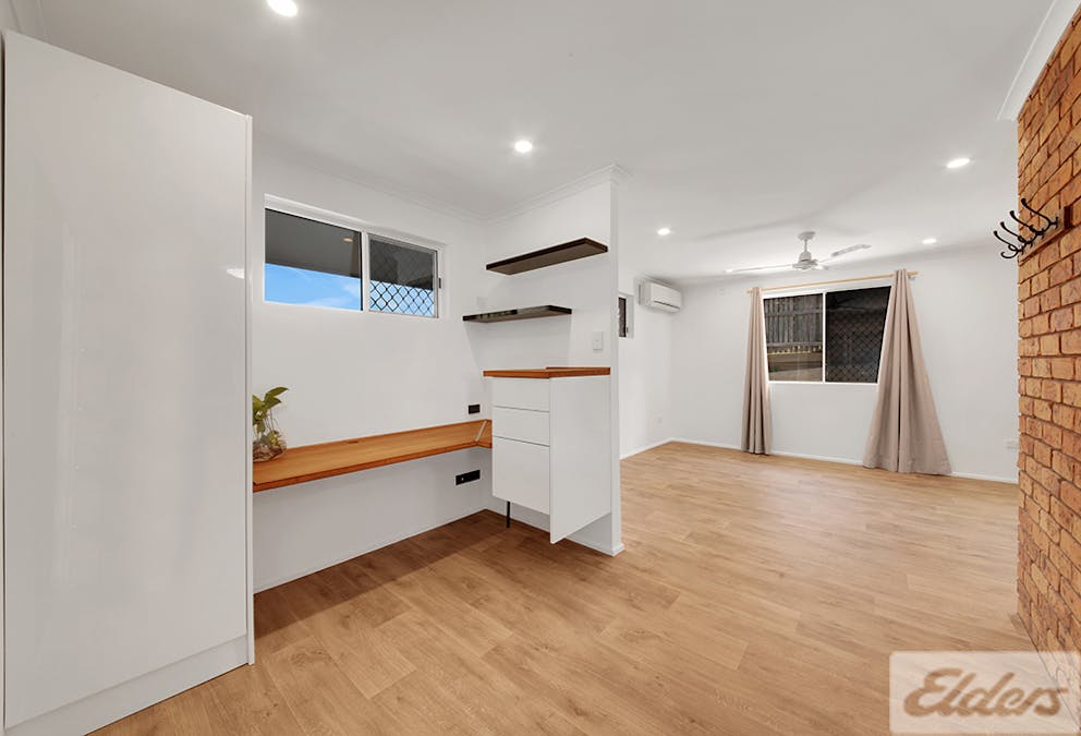 10 Keppel Avenue, Clinton, QLD, 4680 - Image 6