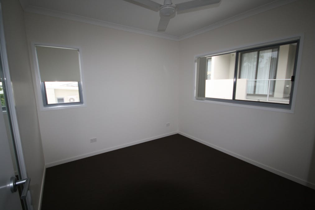 3/65 Auckland Street, Gladstone Central, QLD, 4680 - Image 6