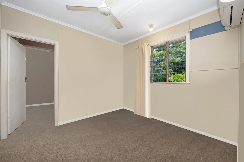 55 Lowth Street, Rosslea, QLD, 4812 - Image 5