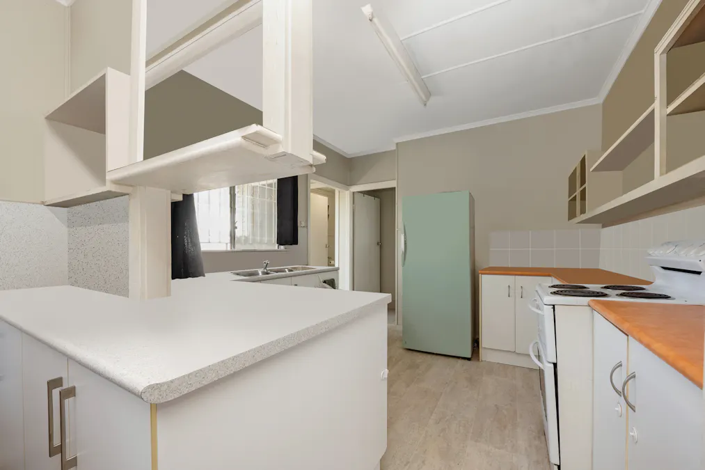 55 Lowth Street, Rosslea, QLD, 4812 - Image 8