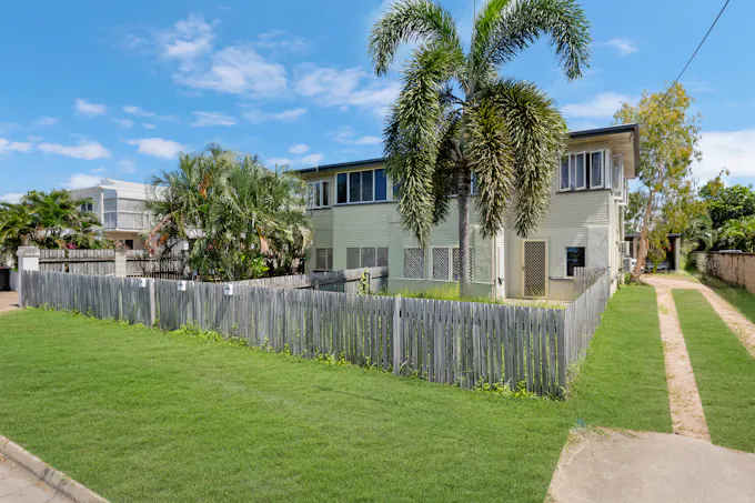 55 Lowth Street, Rosslea, QLD, 4812 - Image 1