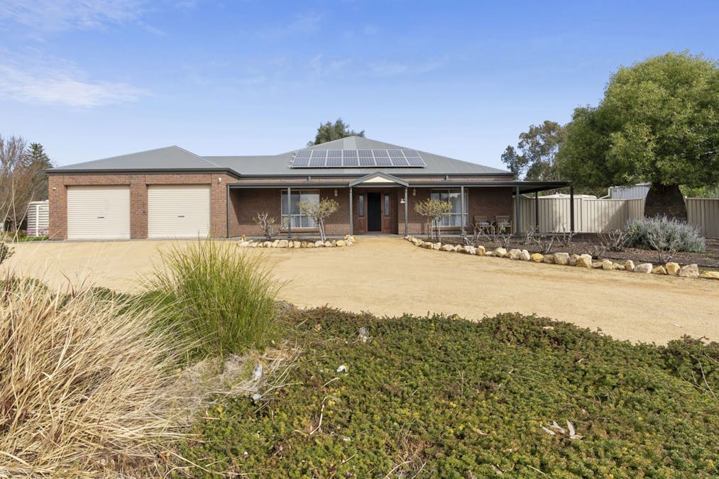 23 Cucumunga Street, Renmark, SA, 5341 - Image 1