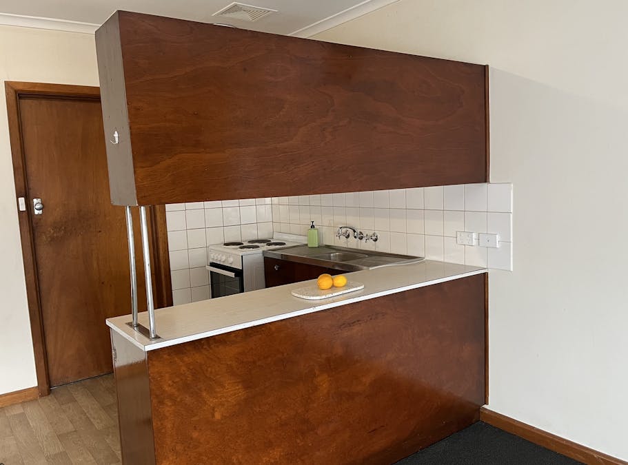 6/108 Wehl Street South, Mount Gambier, SA, 5290 - Image 3