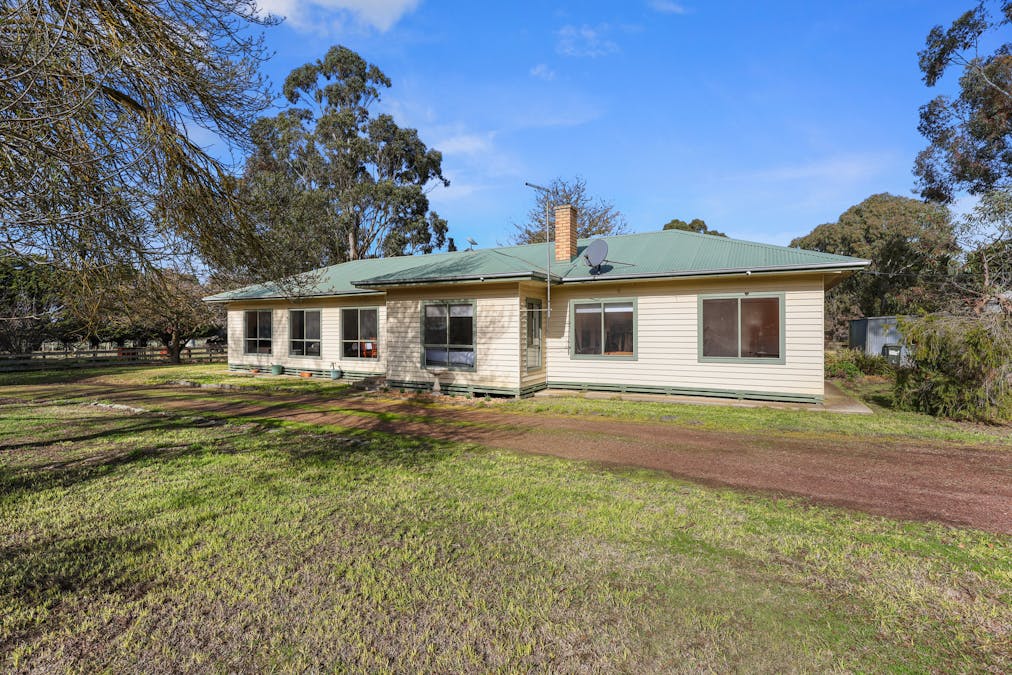 4251 Hamilton Highway, Mortlake, VIC, 3272 - Image 19