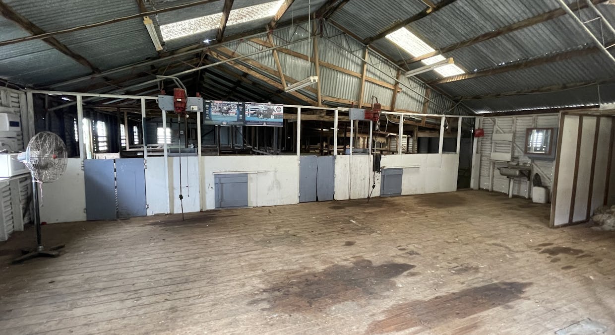 4251 Hamilton Highway, Mortlake, VIC, 3272 - Image 17