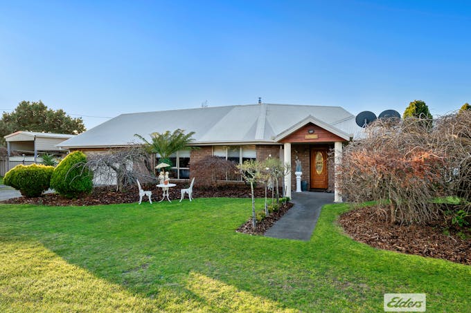 10 Irbys Circus, Sisters Beach, TAS, 7321 - Image 1