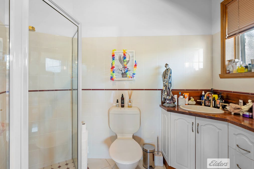 10 Irbys Circus, Sisters Beach, TAS, 7321 - Image 11
