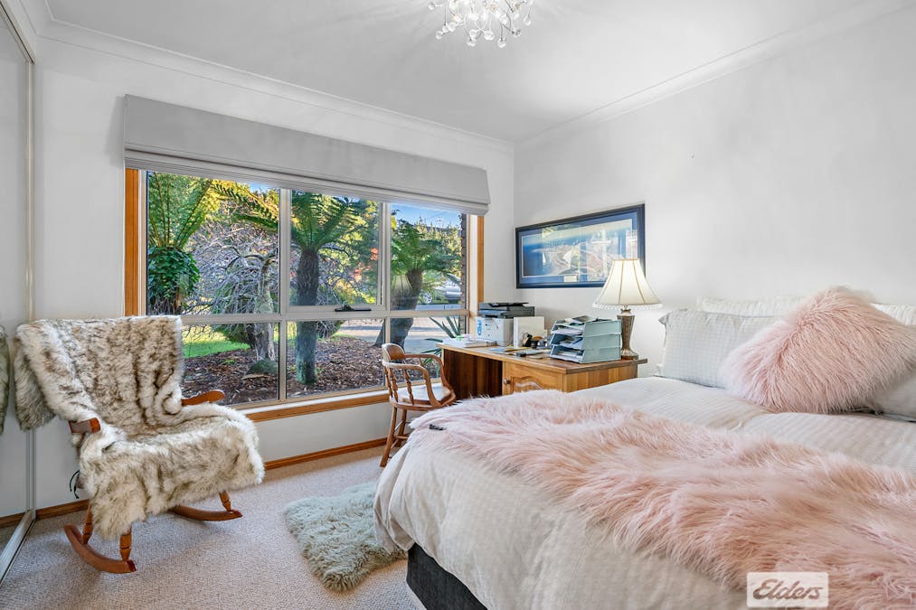 10 Irbys Circus, Sisters Beach, TAS, 7321 - Image 13