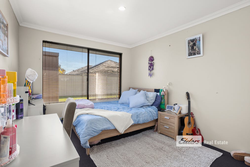 14 Diamond Link, Australind, WA, 6233 - Image 13