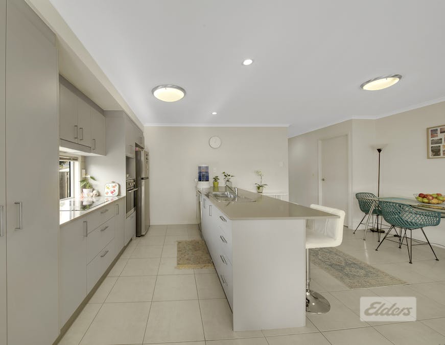 19 Seagull Boulevard, Kirkwood, QLD, 4680 - Image 4
