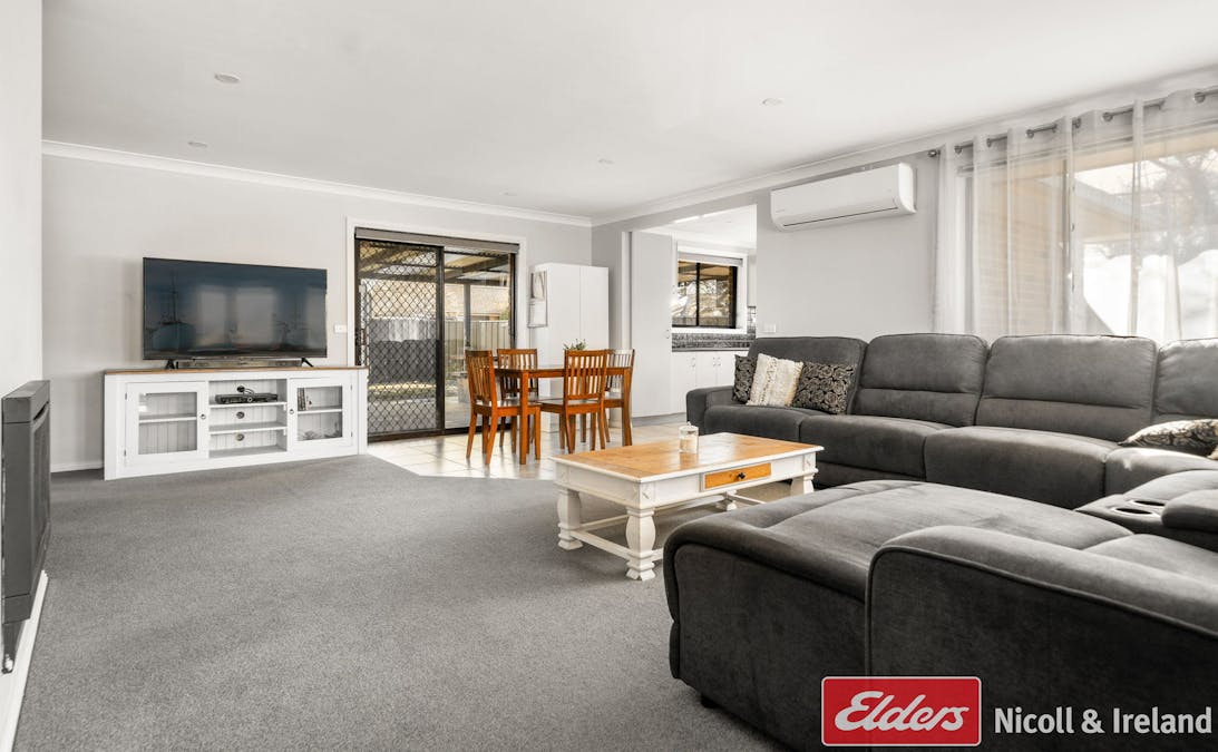 9 Lamont Place, Eglinton, NSW, 2795 - Image 8
