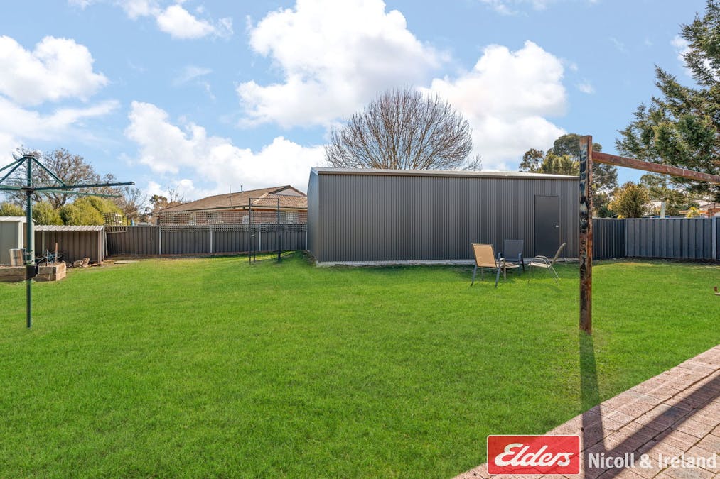 9 Lamont Place, Eglinton, NSW, 2795 - Image 15