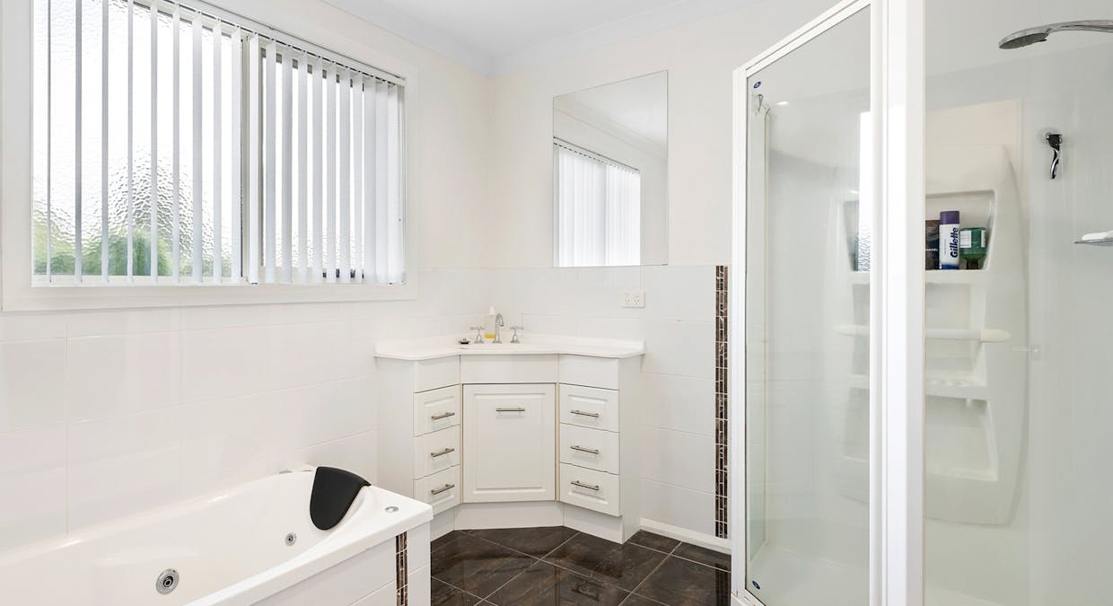 1/48 Richardson Crescent, Park Grove, TAS, 7320 - Image 4