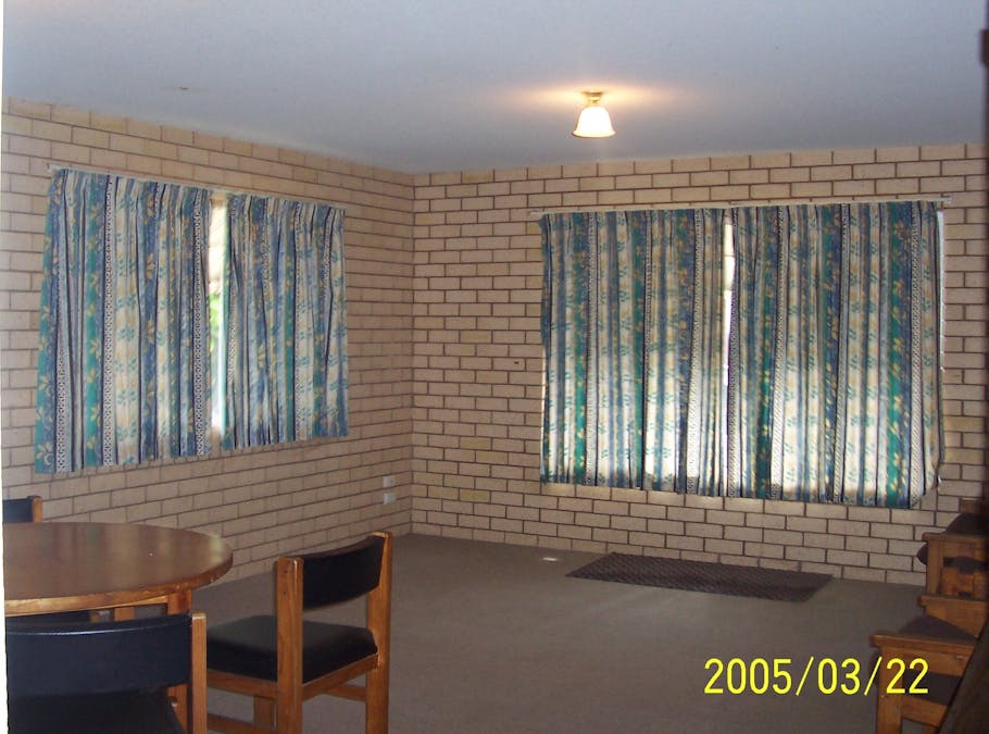 2/2 Fowler Street, West Gladstone, QLD, 4680 - Image 2