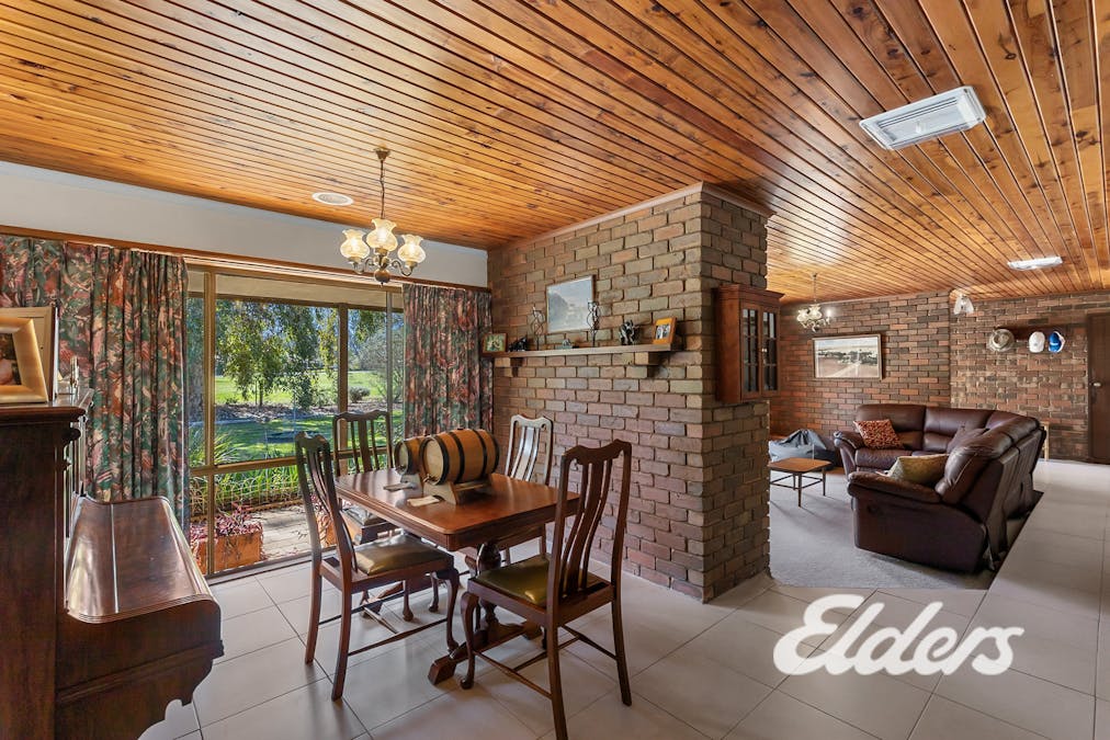 8 Somerset Drive, Yarrawonga, VIC, 3730 - Image 8