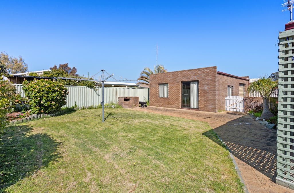23 Timperley Road, South Bunbury, WA, 6230 - Image 4