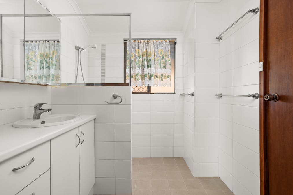 23 Timperley Road, South Bunbury, WA, 6230 - Image 16