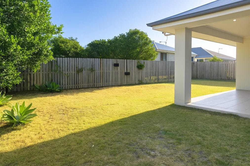 50 Creekview Drive, New Auckland, QLD, 4680 - Image 10