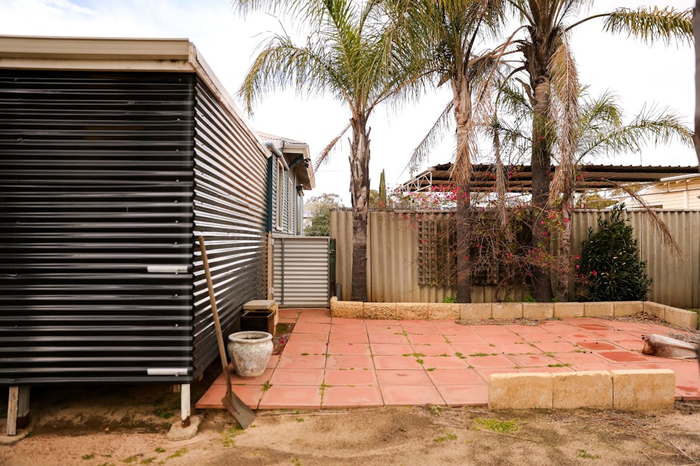 58 Endersbee Street, Merredin, WA, 6415 - Image 16