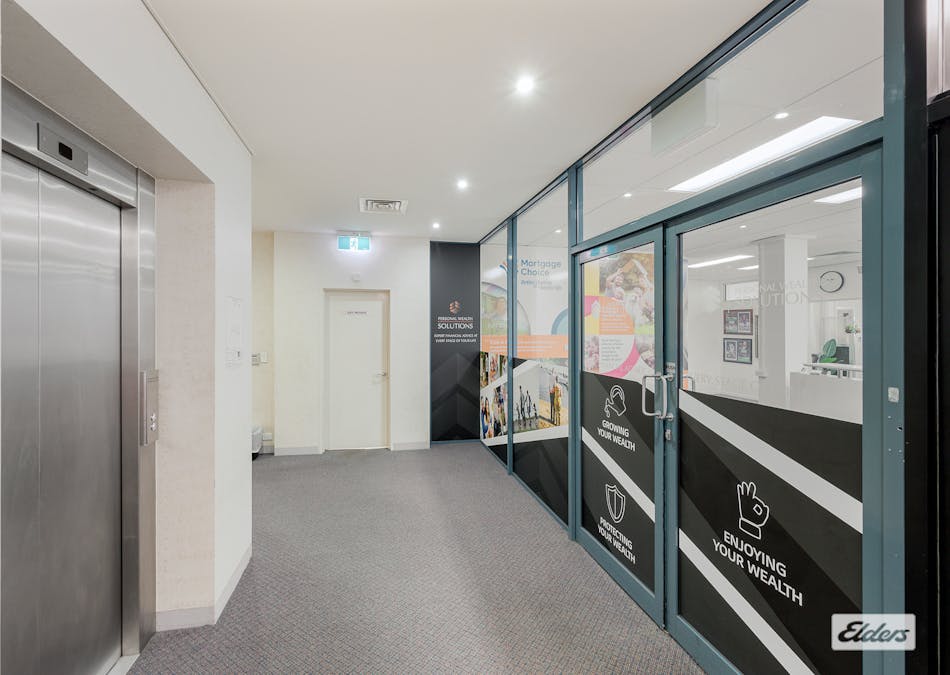 5A/72 Goondoon Street, Gladstone Central, QLD, 4680 - Image 3