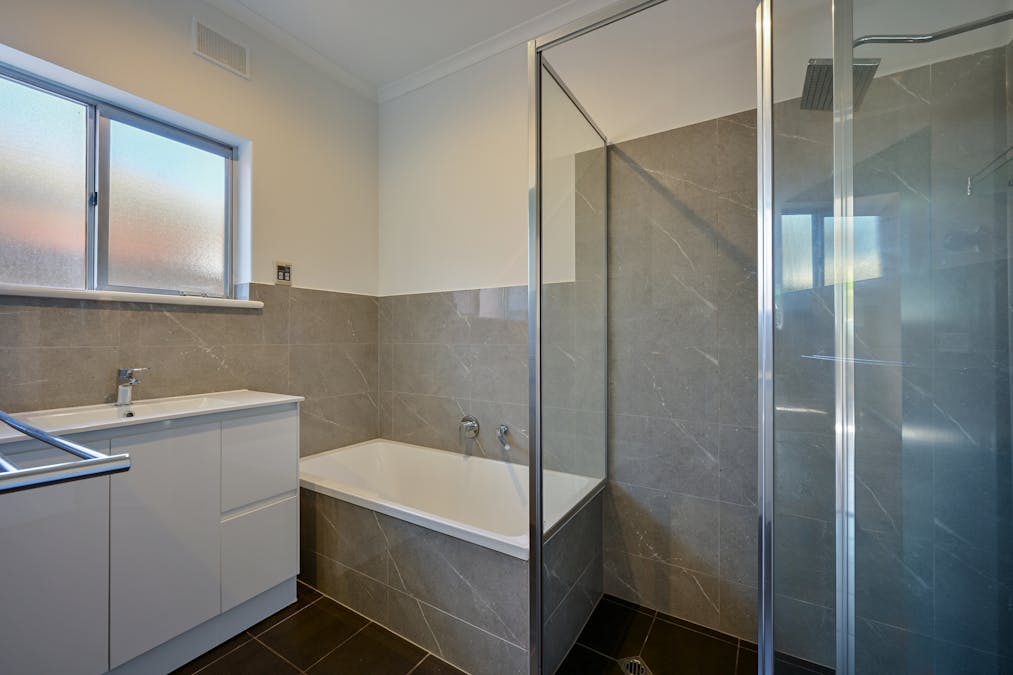 24 Rigney Street, Whyalla Playford, SA, 5600 - Image 3