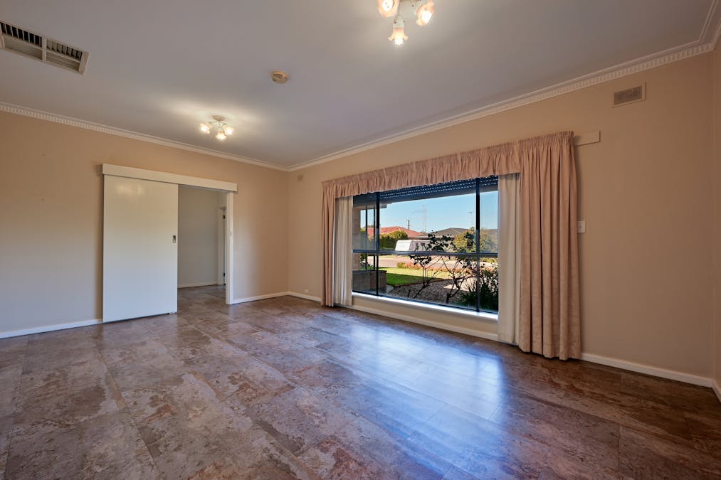 24 Rigney Street, Whyalla Playford, SA, 5600 - Image 11