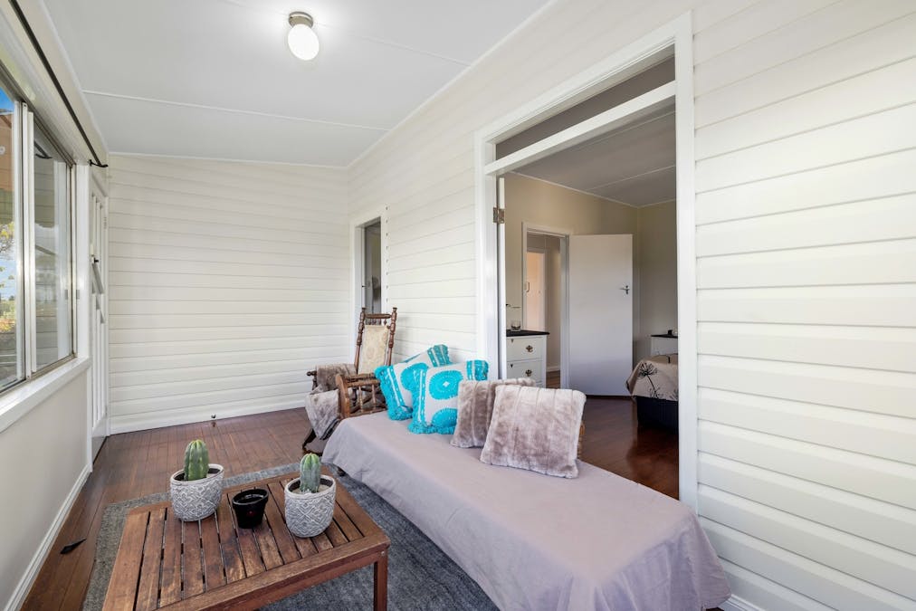 12 Myrtle Street, Dorrigo, NSW, 2453 - Image 2