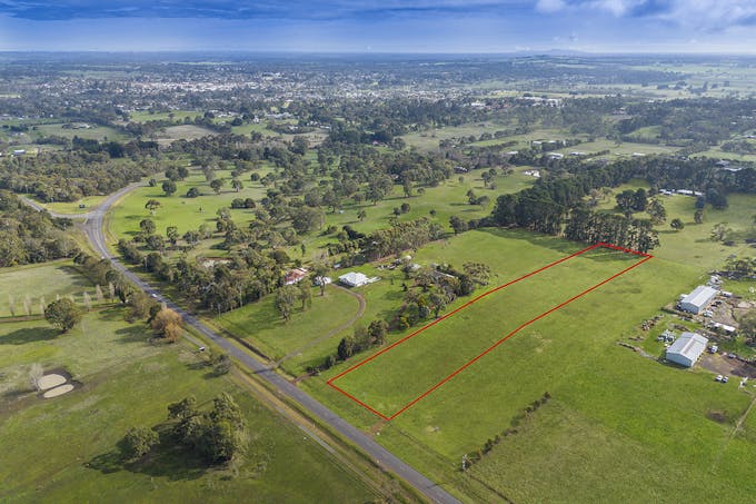 2/8242 Hamilton Highway, Hamilton, VIC, 3300 - Image 1