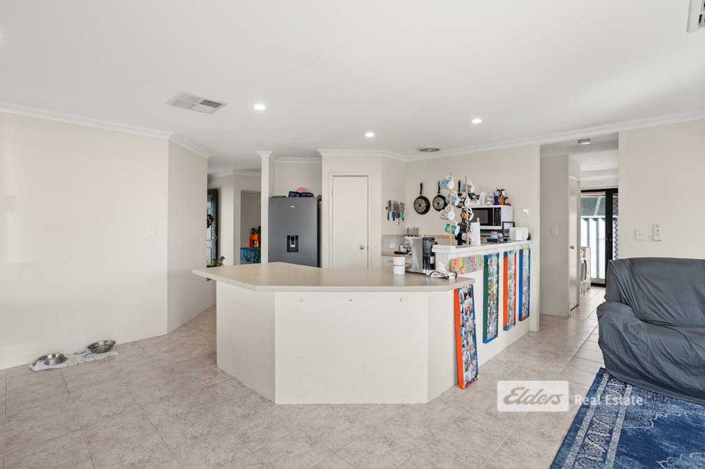 2/23 Xavier Street, Carey Park, WA, 6230 - Image 3