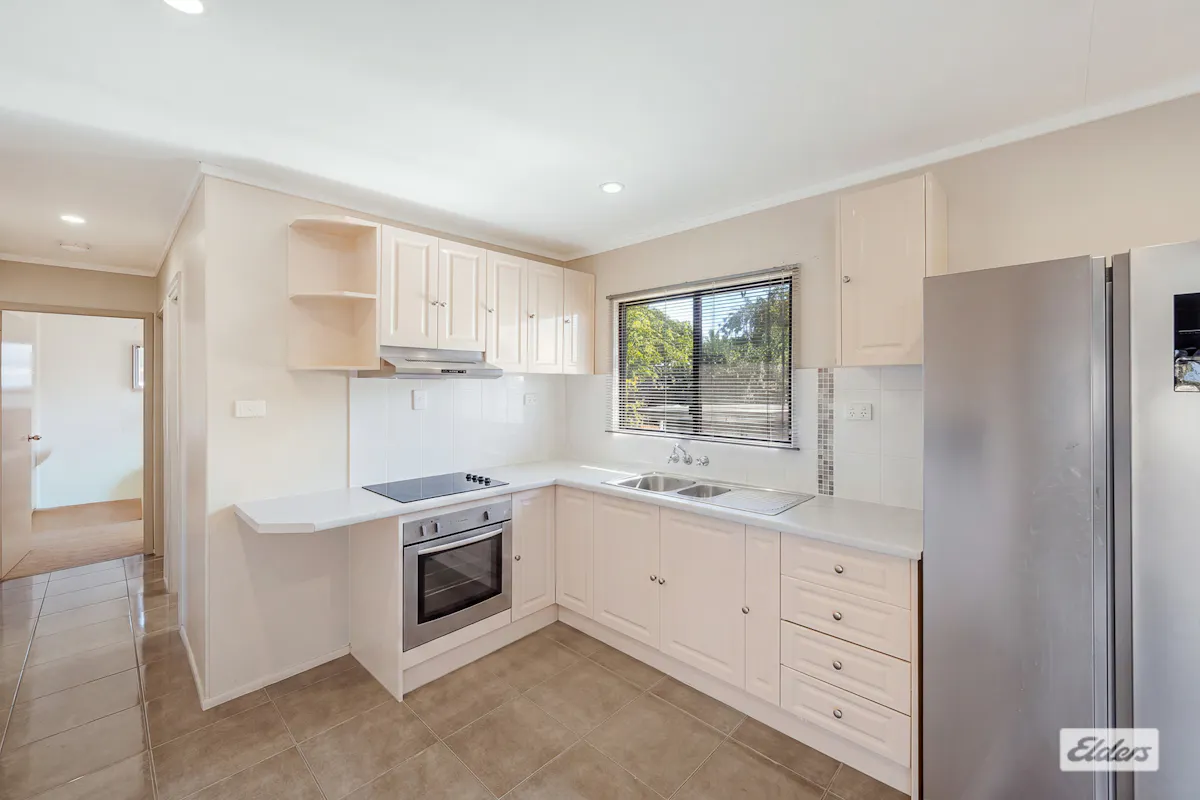 8 McDonald Street — photo 8 of 25