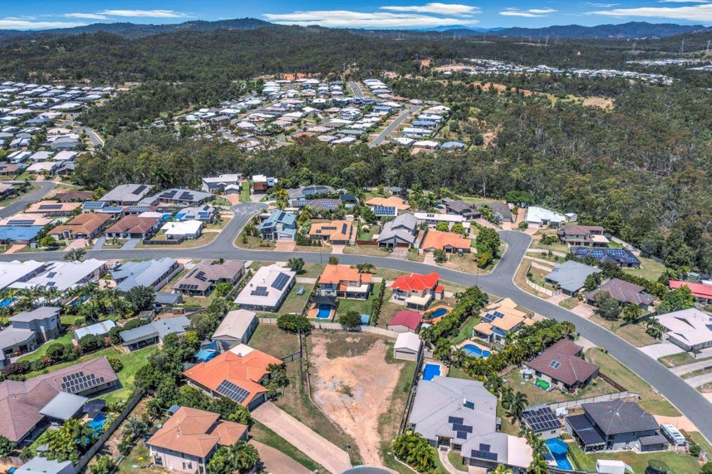 6 Angie Court, New Auckland, QLD, 4680 - Image 6