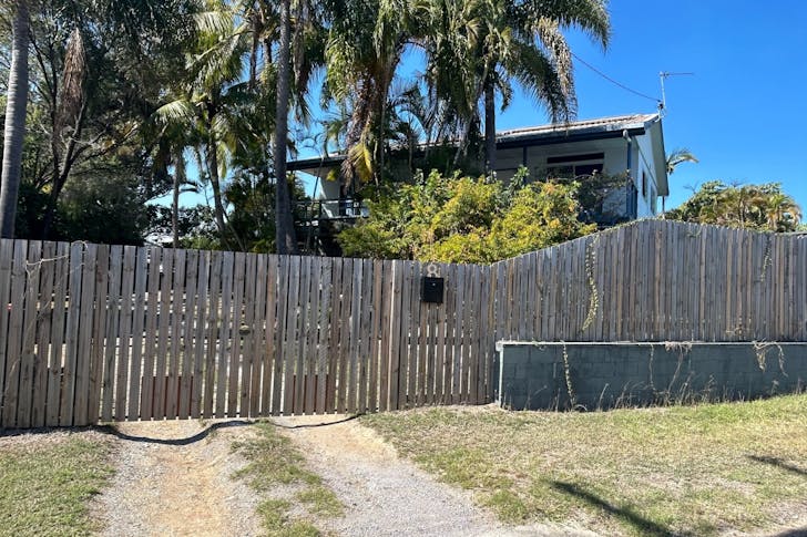 8 Lyons Street, South Gladstone, QLD, 4680