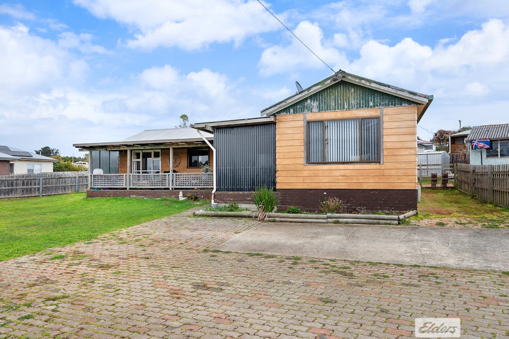 102-104 Old Surrey Road, Havenview, TAS, 7320 - Image 15