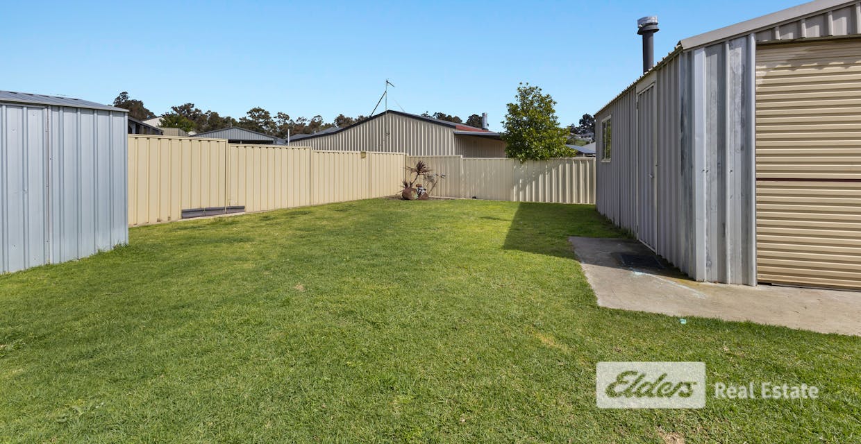 20 Jacaranda Loop, Collie, WA, 6225 - Image 17
