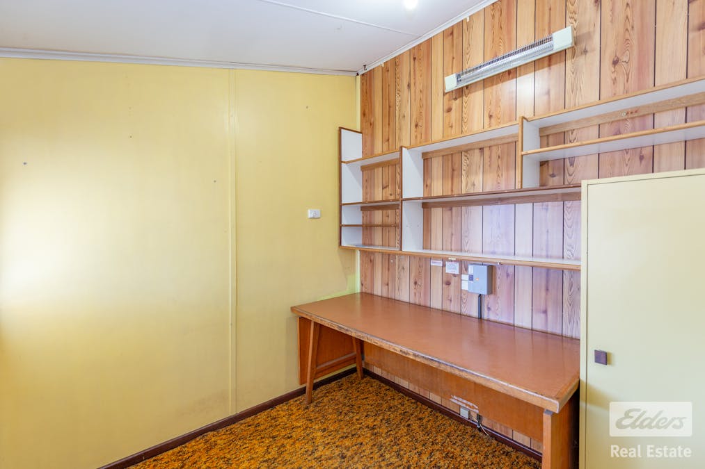 7 Cox Street, Northam, WA, 6401 - Image 14