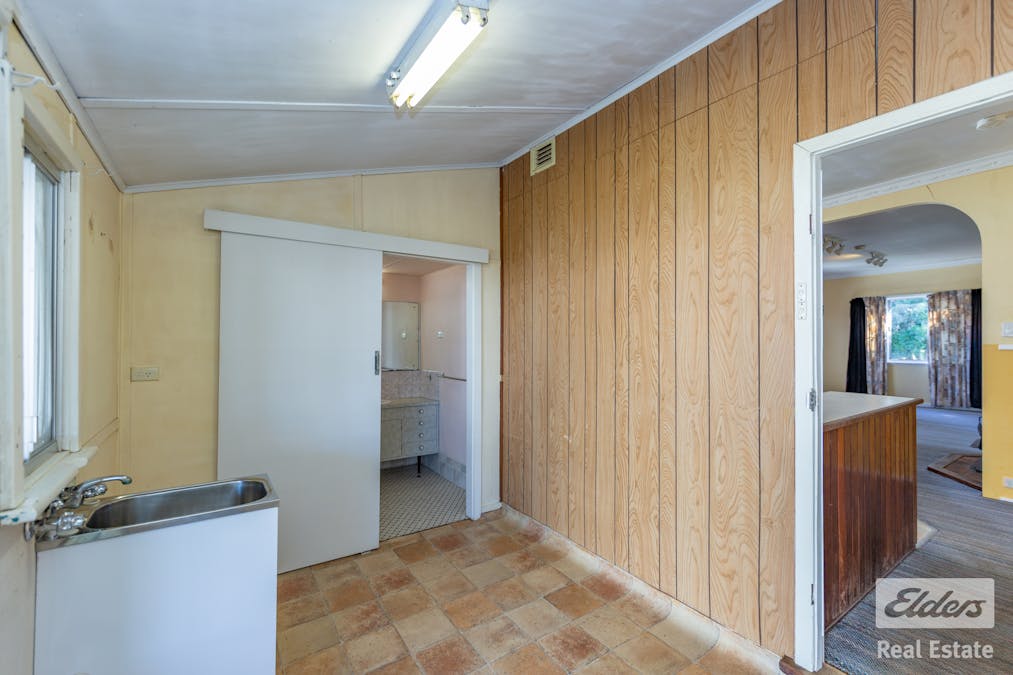 7 Cox Street, Northam, WA, 6401 - Image 18