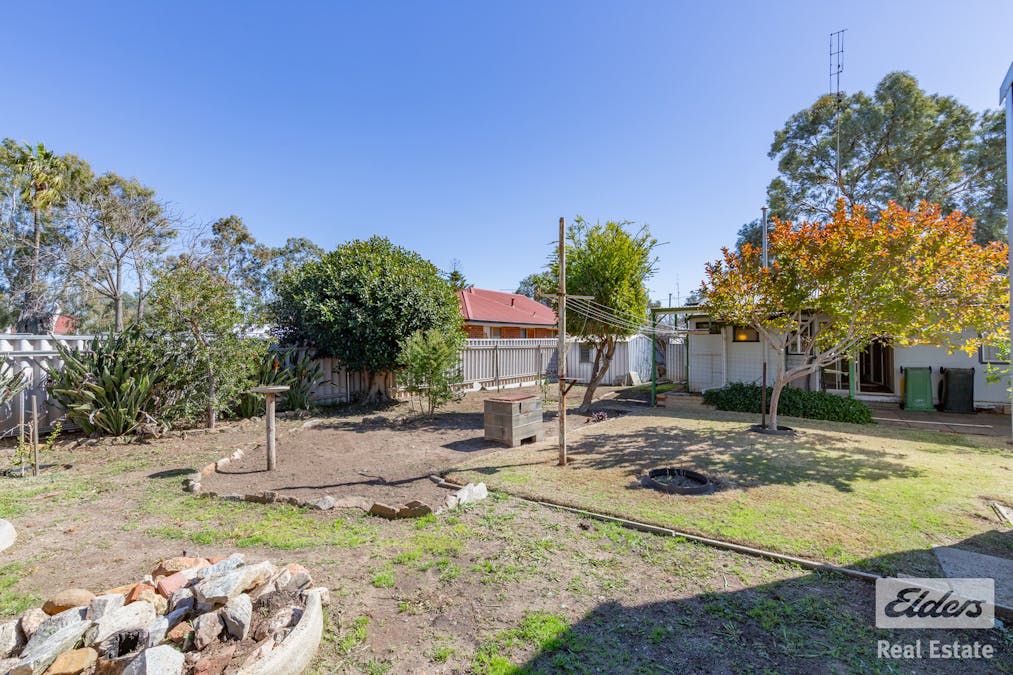 7 Cox Street, Northam, WA, 6401 - Image 23