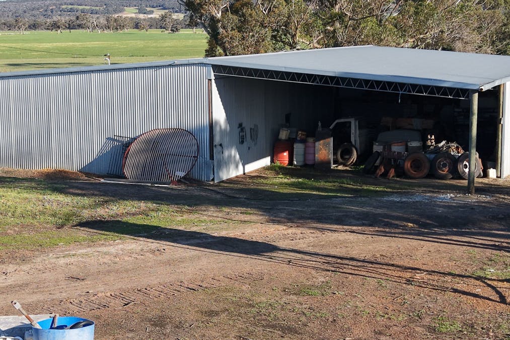 594 Knight Road, Porongurup, WA, 6324 - Image 15