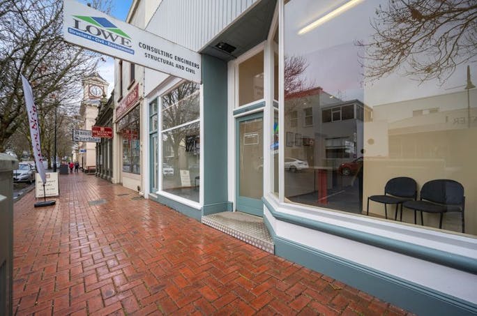 67-69 Gray Street, Hamilton, VIC, 3300 - Image 1
