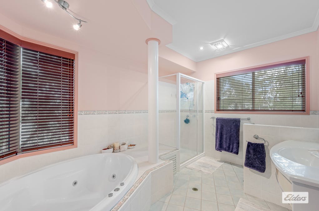 2 Panorama Court, Glen Eden, QLD, 4680 - Image 14