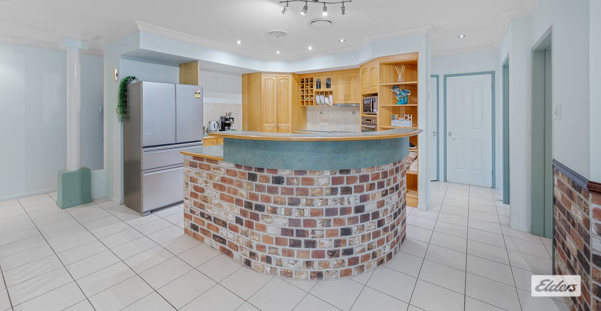 2 Panorama Court, Glen Eden, QLD, 4680 - Image 5