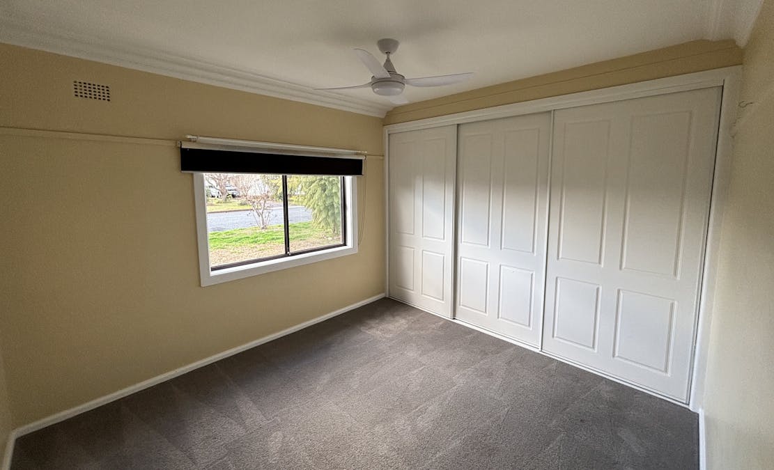4 Gowrie Avenue, Dubbo, NSW, 2830 - Image 4
