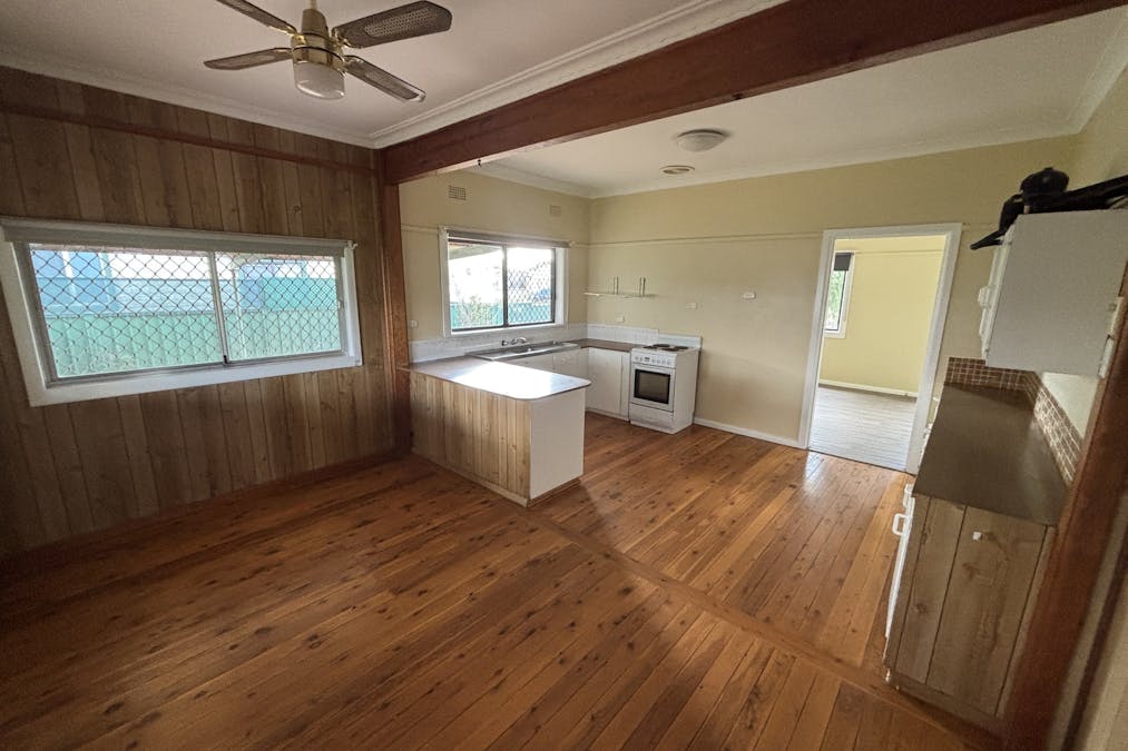 4 Gowrie Avenue, Dubbo, NSW, 2830 - Image 8