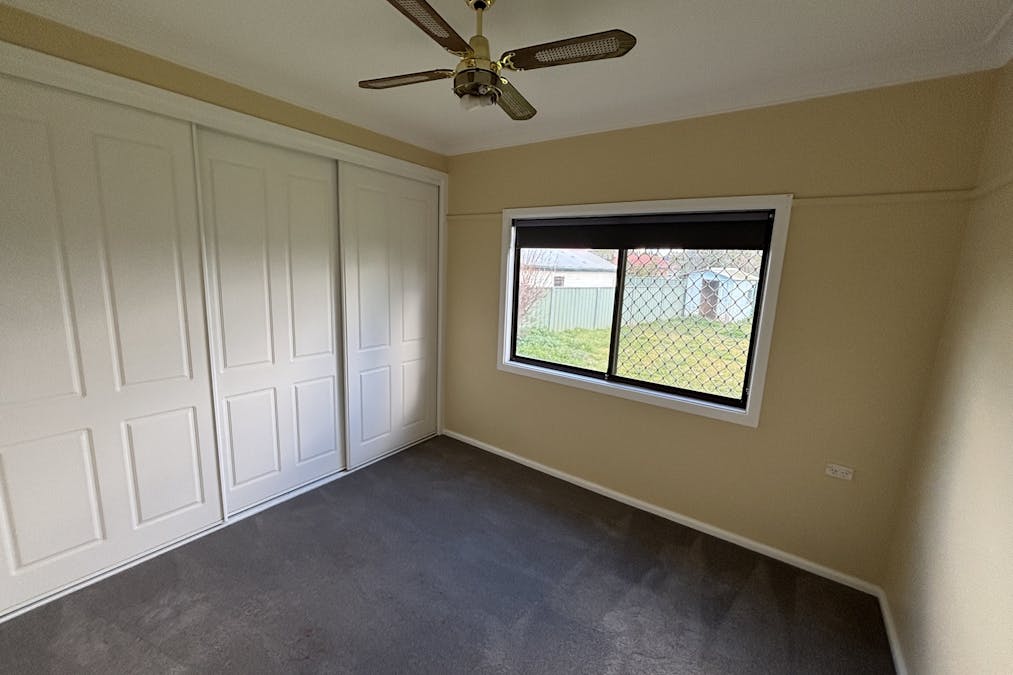 4 Gowrie Avenue, Dubbo, NSW, 2830 - Image 12
