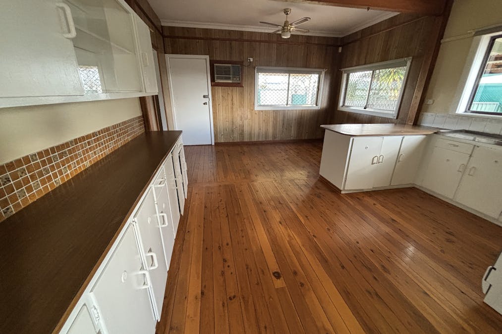 4 Gowrie Avenue, Dubbo, NSW, 2830 - Image 9