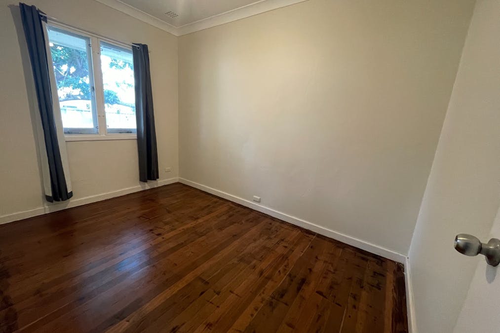 15 Island Queen Street, Withers, WA, 6230 - Image 6