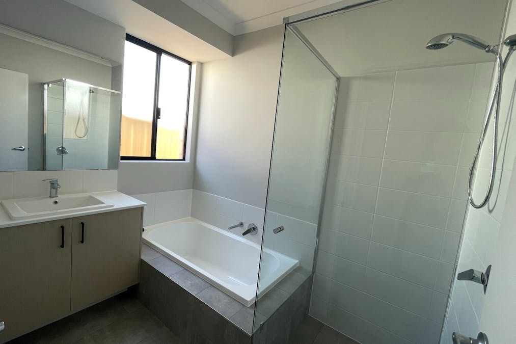 37 Colonna Street, Dalyellup, WA, 6230 - Image 12