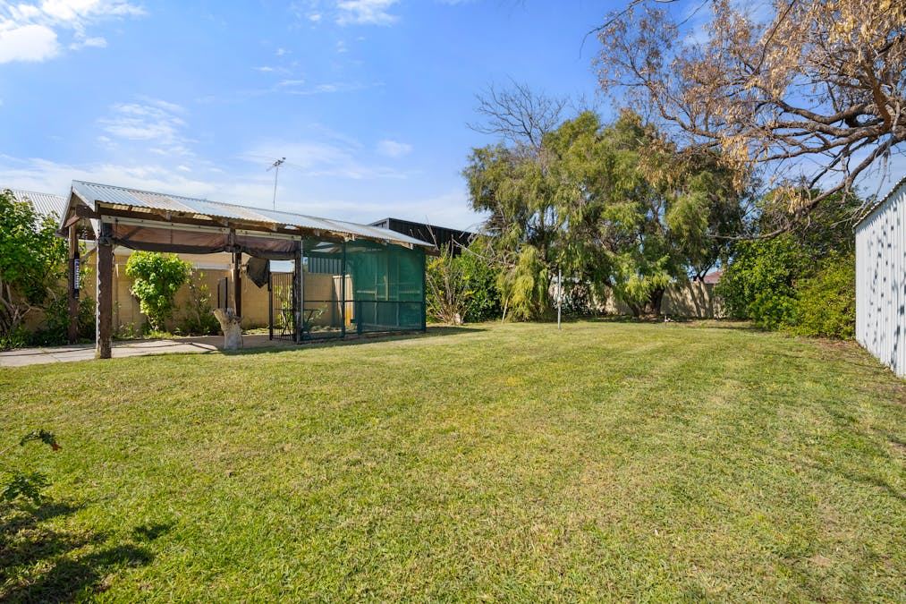 83 Kent Street, Rockingham, WA, 6168 - Image 23