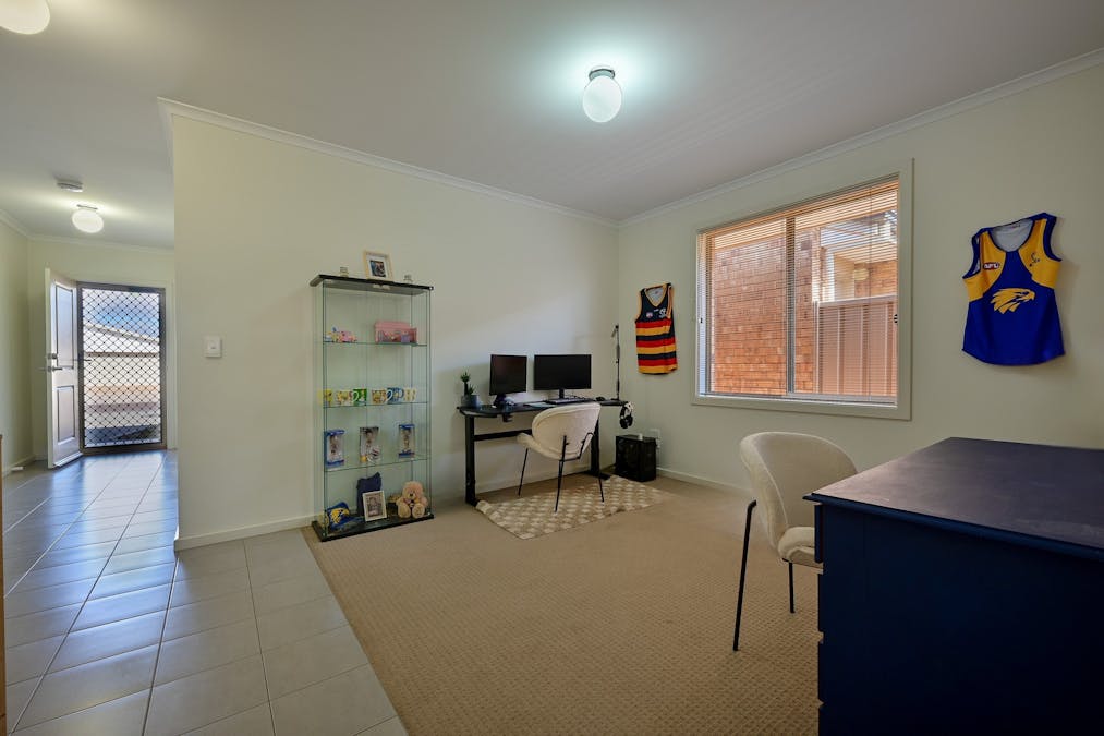 30 Custance Avenue, Whyalla Jenkins, SA, 5609 - Image 4